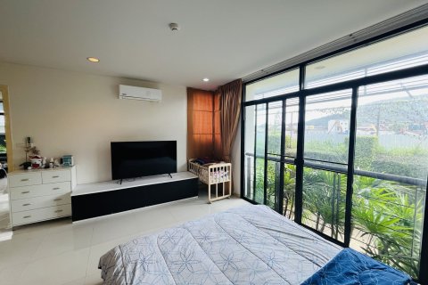 Condo à Kathu, Thaïlande, 2 chambres № 164408 - photo 11