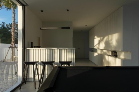 Вилла в Хуа Хине, Таиланд с 4 спальнями  № 169772 - фото 3