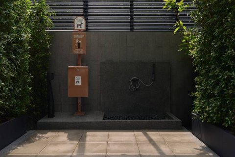 Condo in Bangkok, Thailand, 3 bedrooms  № 181095 - photo 26