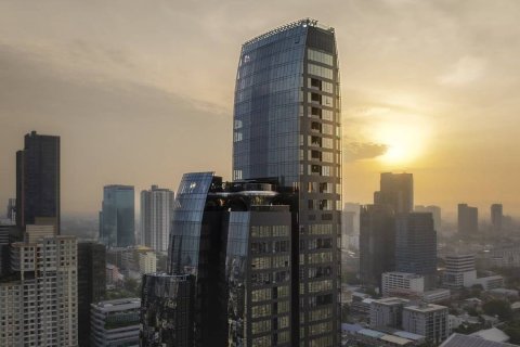 Condo in Bangkok, Thailand, 3 bedrooms  № 181095 - photo 27