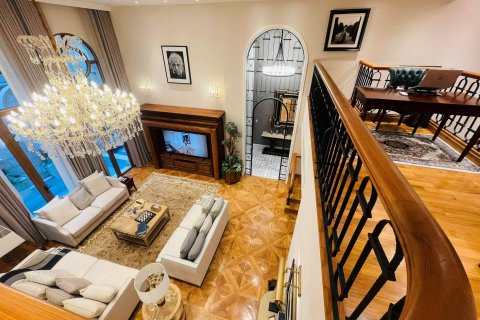 House in Bangkok, Thailand 4 bedrooms № 181100 - photo 6