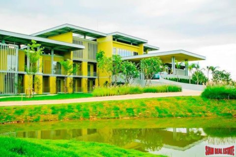 Apartment in Chiang Mai, Thailand 2 bedrooms № 193241