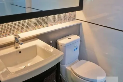 Haus in Samut Prakan, Thailand 4 Schlafzimmer № 219023 - Foto 12