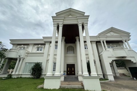 Дом в Банг Каео, Таиланд с 6 спальнями № 140411 - фото 1