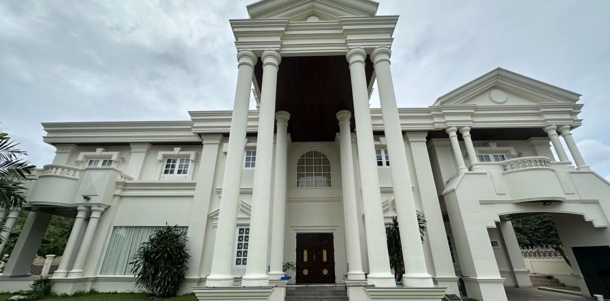 Дом в Банг Каео, Таиланд с 6 спальнями № 140411