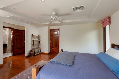 Вилла в Пхукете, Таиланд с 5 спальнями  № 140412 - фото 19