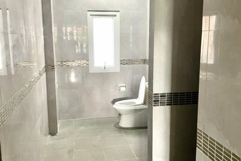 Villa à Phuket, Thaïlande 5 chambres № 140409 - photo 20