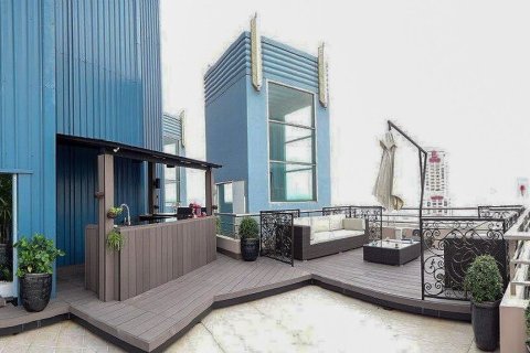 Кондоминиум с 4 спальнями в Кхлонг Сане, Бангкок, Таиланд № 158674