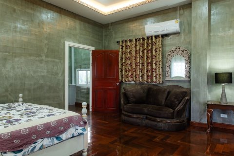 Hotel in Hua Hin, Thailand № 158677 - photo 17