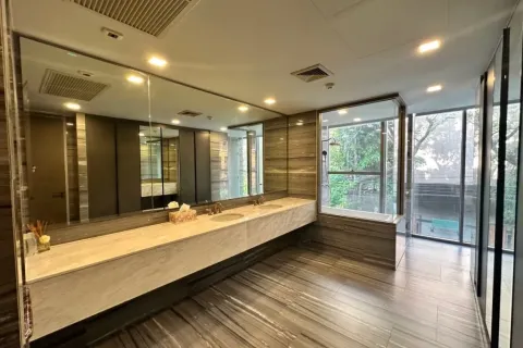 Condo in Watthana, Bangkok, Thailand, 3 bedrooms  № 158673 - photo 10