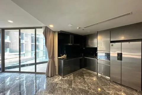 Condo in Watthana, Bangkok, Thailand, 3 bedrooms  № 158673 - photo 2