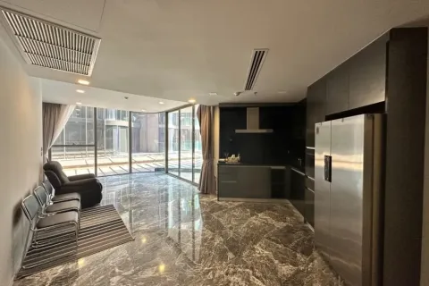 Condo in Watthana, Bangkok, Thailand, 3 bedrooms  № 158673 - photo 5