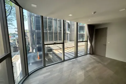 Condo in Watthana, Bangkok, Thailand, 3 bedrooms  № 158673