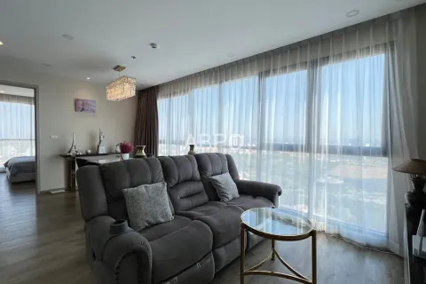 Condominio de 2 dormitorios en Pattaya, Tailandia № 210895 - foto 9