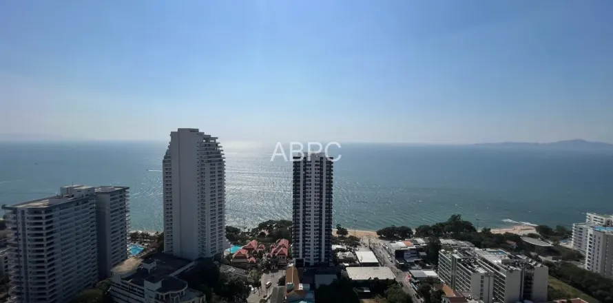 Condominio de 2 dormitorios en Pattaya, Tailandia № 210895