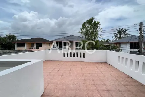 Casa de 3 dormitorios en Pattaya, Tailandia № 210893 - foto 7