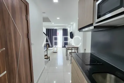 Condominio de 1 dormitorio en Jomtien Beach, Pattaya, Tailandia № 210892 - foto 2