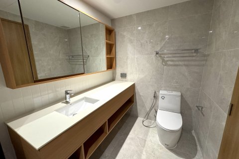 Condo à Phuket, Thaïlande, 2 chambres  № 139018 - photo 27