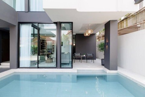 Дом в Ханг Донге, Таиланд с 5 спальнями  № 151137 - фото 3