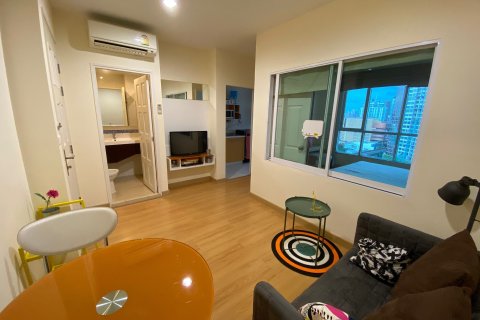 Studio dans le Condo à Watthana, Bangkok, Thaïlande  № 171285 - photo 9