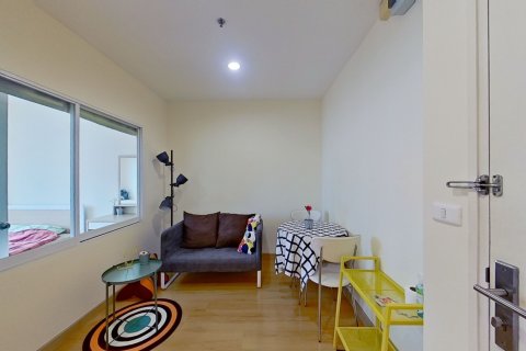 Studio dans le Condo à Watthana, Bangkok, Thaïlande  № 171285 - photo 3