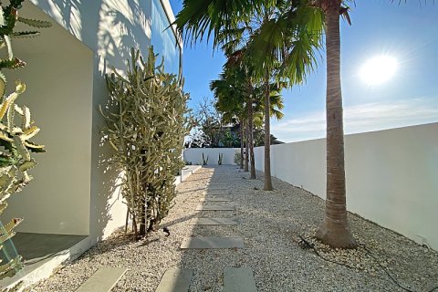 Дом в Хуа Хине, Таиланд с 4 спальнями  № 168089 - фото 8