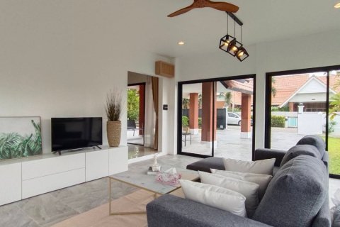 Дом в Хуа Хине, Таиланд с 3 спальнями  № 168090 - фото 5