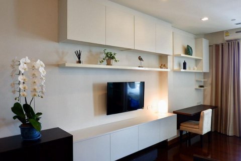 Condo in Bangkok, Thailand, 1 bedroom  № 143334 - photo 1