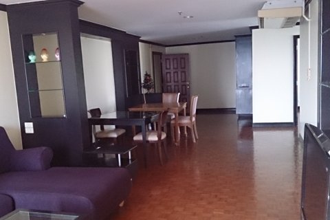 Condo à Bangkok, Thaïlande, 2 chambres  № 143339 - photo 1
