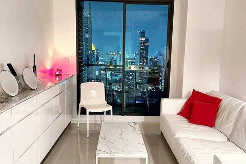 Duplex in Bangkok, Thailand 2 bedrooms № 115214 - photo 1