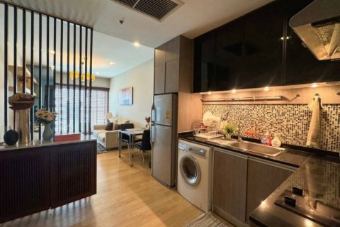 Кондоминиум с 1 спальней в Бангкоке, Таиланд № 115213 - фото 6