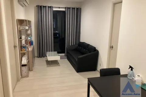 Condo in Huai Khwang, Bangkok, Thailand, 2 bedrooms  № 219290