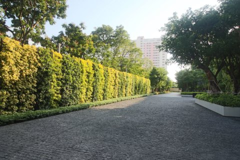 Condo in Bangkok, Thailand, 1 bedroom  № 180730 - photo 13