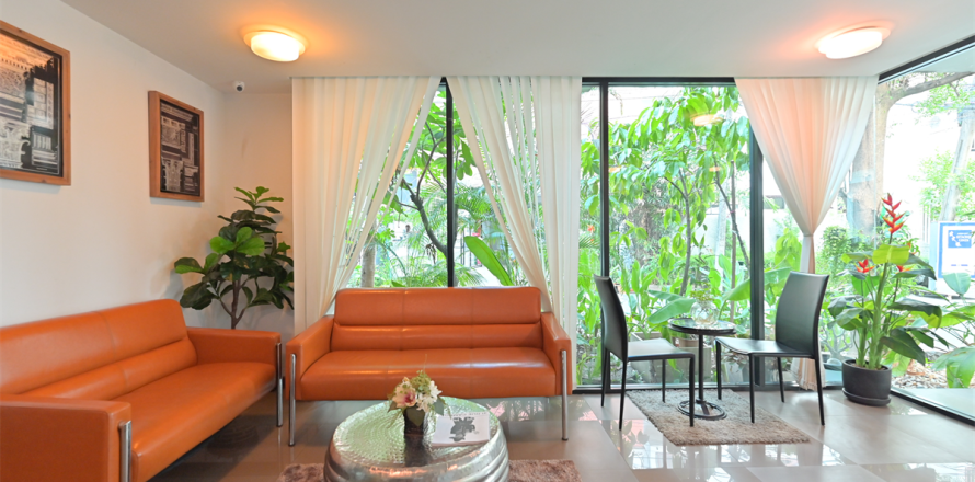 Condo in Bangkok, Thailand, 2 bedrooms № 187014