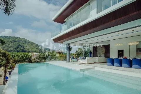 Дом в Раваи, Таиланд с 4 спальнями  № 150901 - фото 1