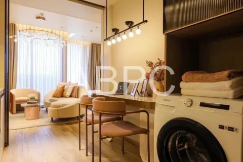Condominio de 1 dormitorio en Jomtien Beach, Pattaya, Tailandia № 211783 - foto 2