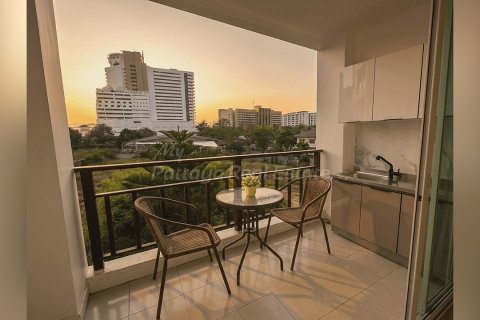 Studio in the Condo in Bang Lamung, Thailand № 205197 - photo 8
