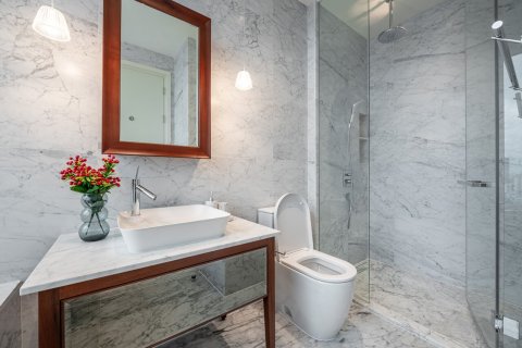 Condo in Watthana, Bangkok, Thailand, 2 bedrooms № 133800 - photo 12