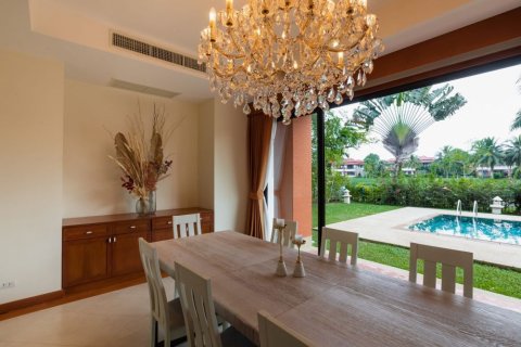 Villa in Phuket, Thailand 4 bedrooms № 133799 - photo 6