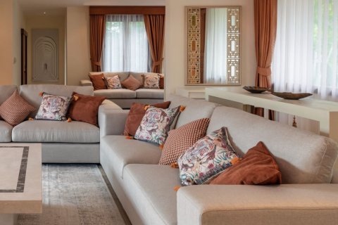 Villa in Phuket, Thailand 4 bedrooms № 133799 - photo 10