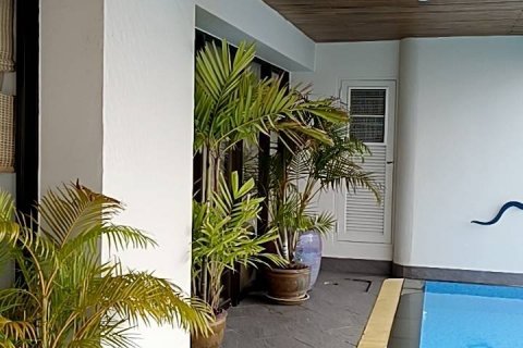 Кондоминиум с 3 спальнями в Ваттхане, Бангкок, Таиланд № 133798 - фото 12