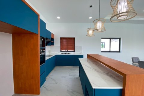 Villa in Hua Hin, Thailand 4 bedrooms № 168364 - photo 13