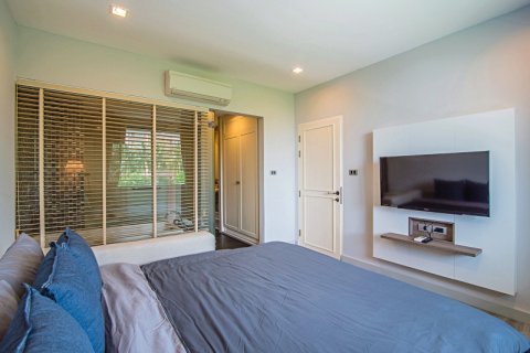 Condo in Hua Hin, Thailand, 2 bedrooms  № 168367 - photo 4