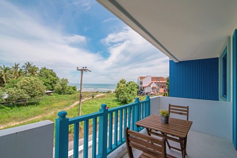 Condo in Hua Hin, Thailand, 2 bedrooms  № 168367 - photo 14