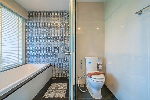 Condo in Hua Hin, Thailand, 2 bedrooms  № 168367 - photo 6