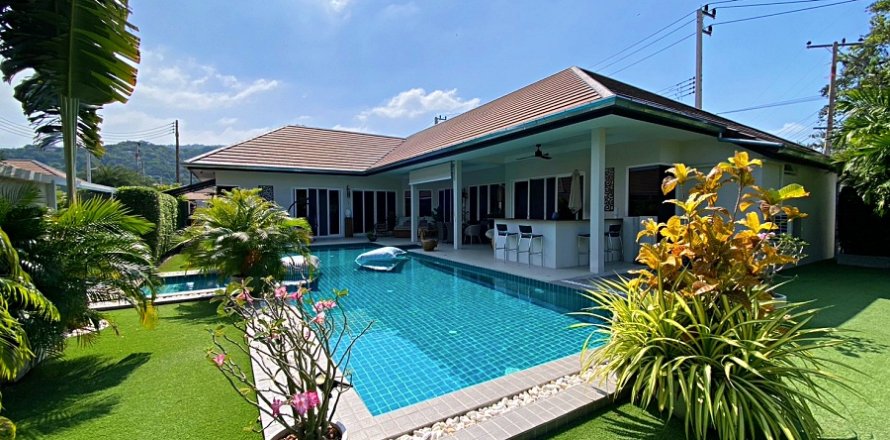 Villa à Hua Hin, Thaïlande 3 chambres № 168396