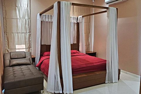 Villa in Cha-am, Thailand 4 bedrooms № 168398 - photo 11