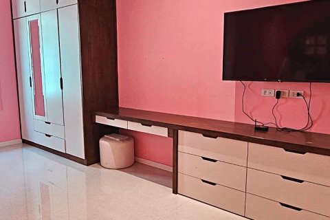 Villa in Cha-am, Thailand 4 bedrooms № 168398 - photo 19
