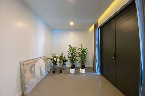 Villa in Hua Hin, Thailand 4 bedrooms № 168397 - photo 7