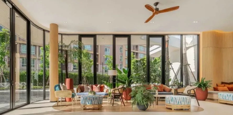 Studio dans le Condo à Kathu, Thaïlande  № 142520